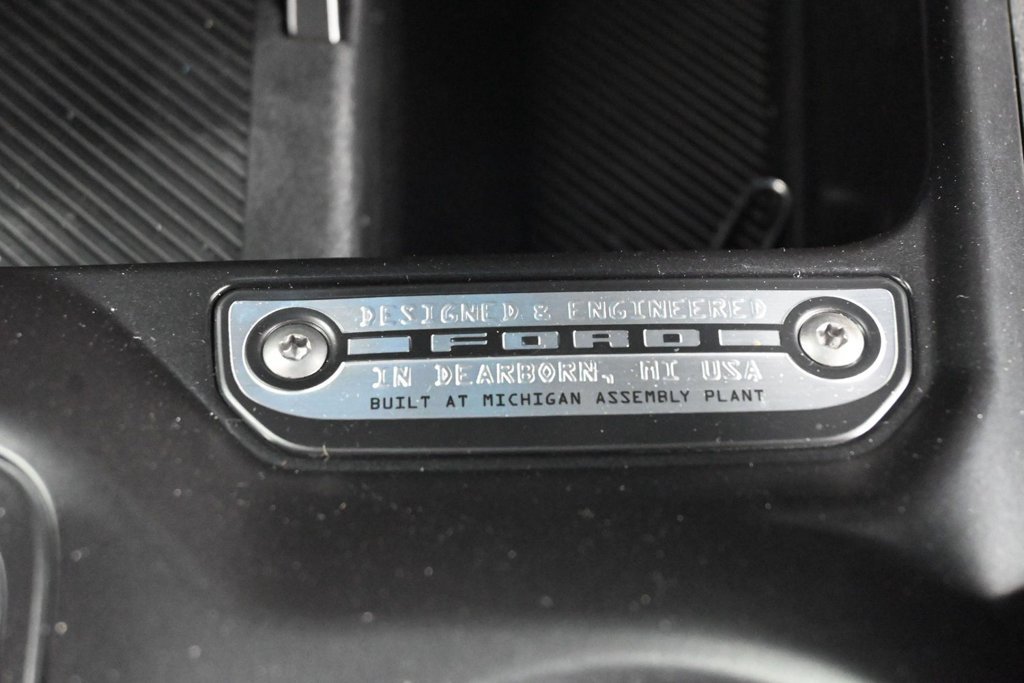 New 2026 Shadow Black Ford Badlands image 19