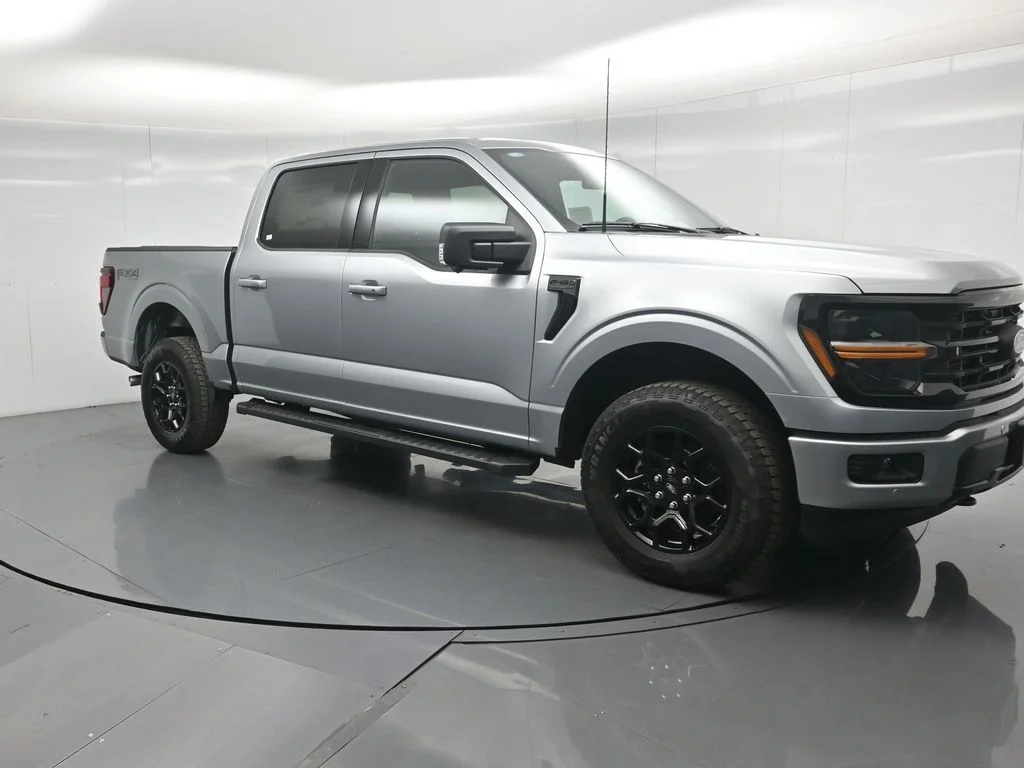 New 2026 Iconic Silver Metallic Ford XLT image 43
