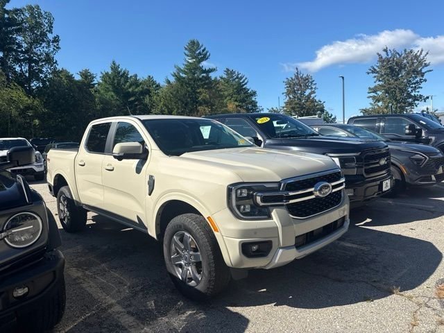 Used 2025 Desert Sand Ford Lariat image 3