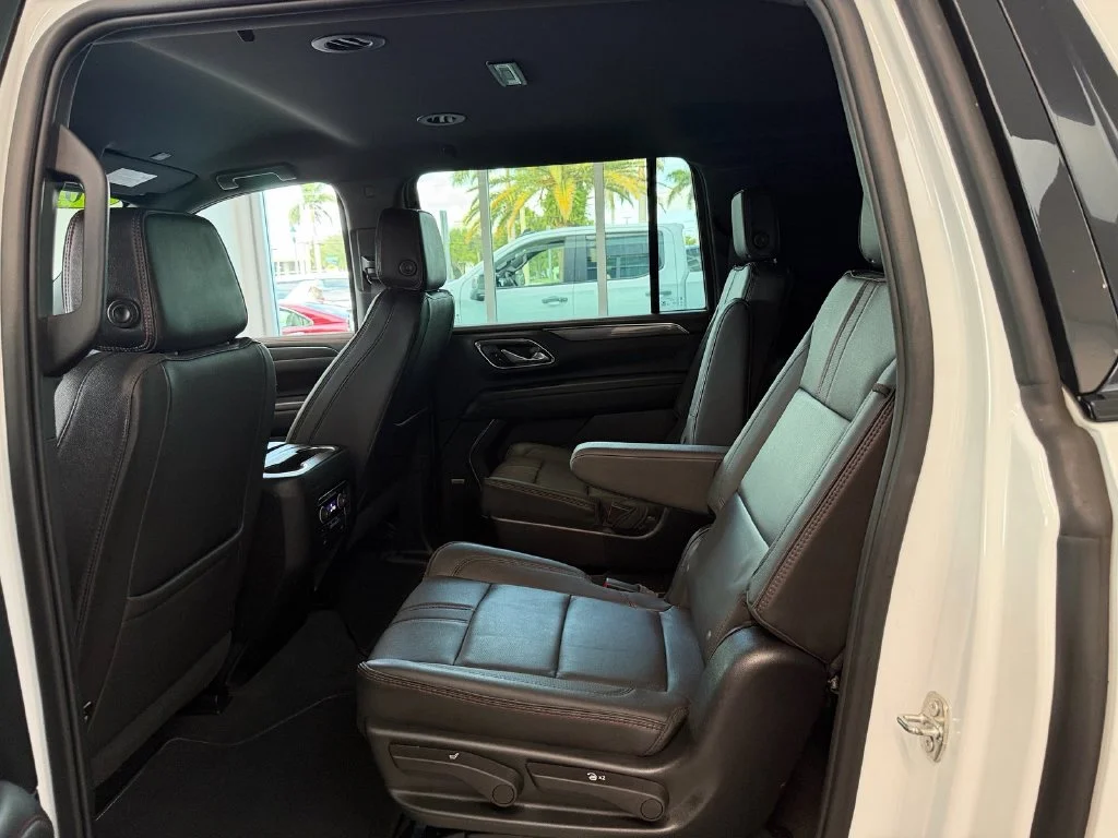 Used 2023 White Chevrolet RST image 13