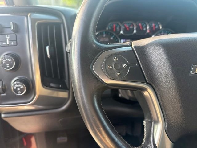 Used 2018 Red Chevrolet LT image 21