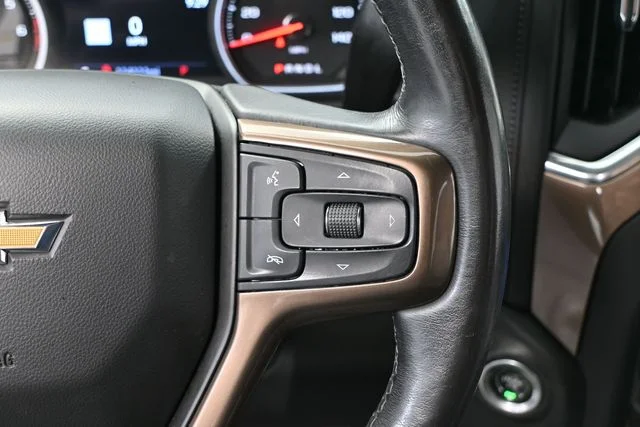 Used 2020 Beige Chevrolet High Country image 26