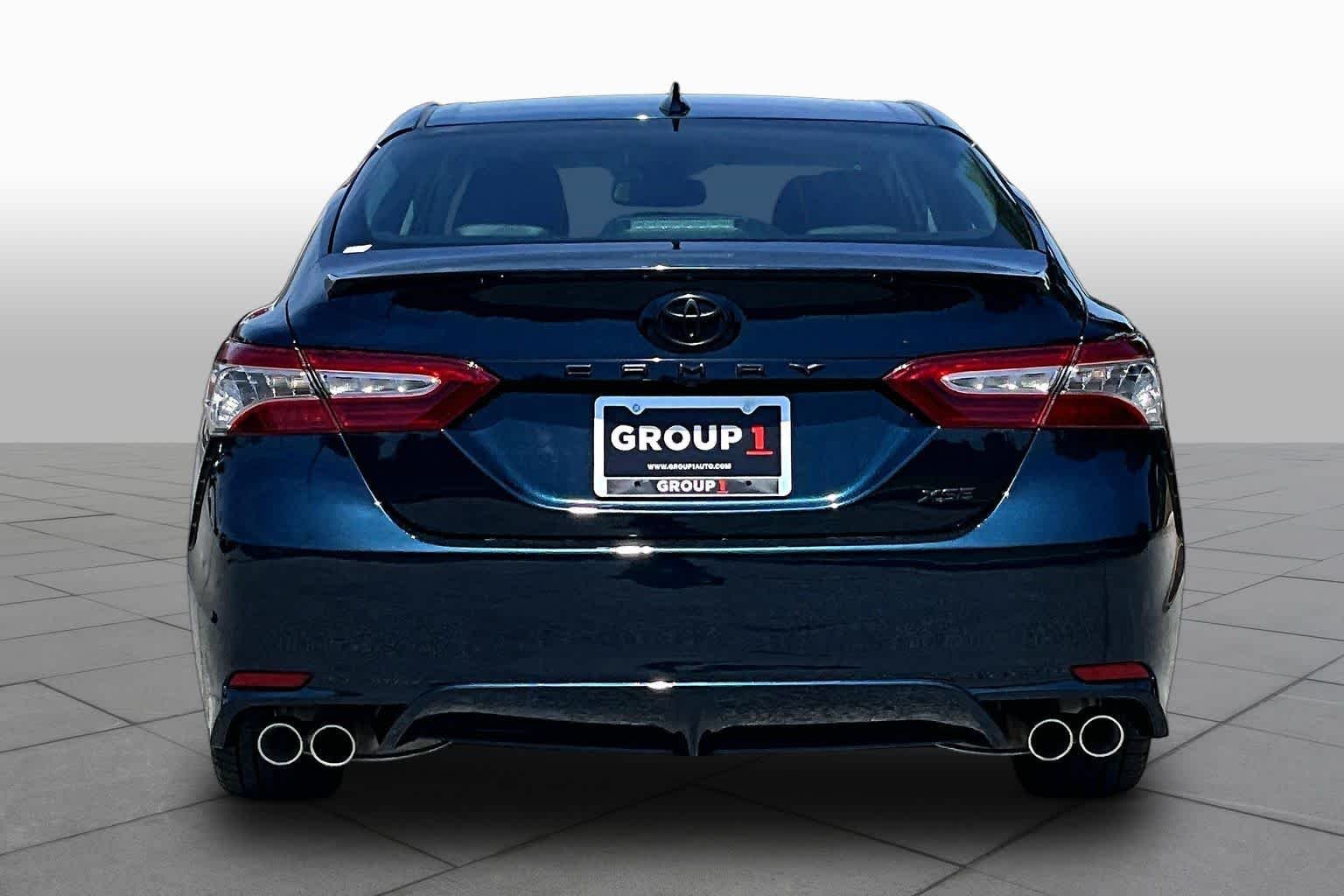 Used 2020 Galactic Aqua Mica Toyota XSE image 5