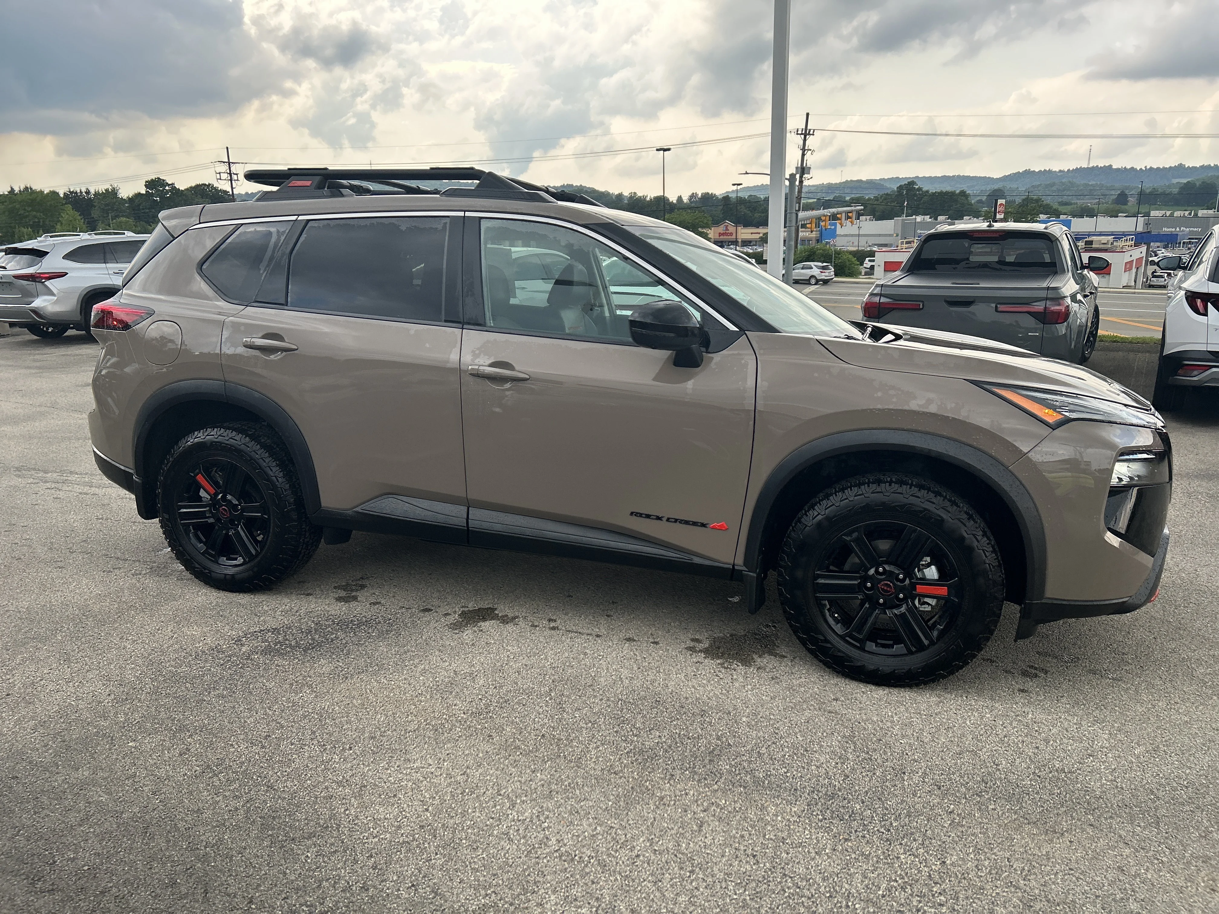 Used 2025 Baja Storm Metallic Nissan Rock Creek image 2