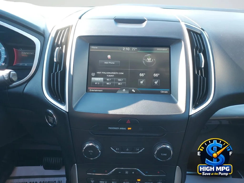 Used 2015 Gray Ford SEL image 13