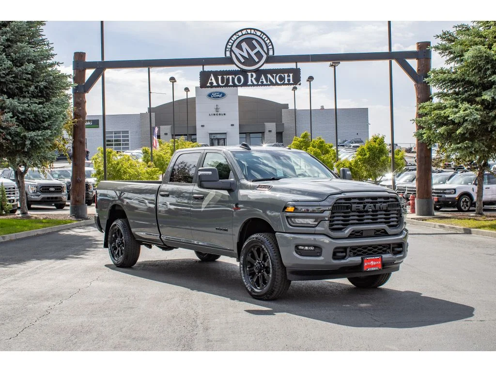2026 RAM 3500 Big Horn 4X4 Crew Cab LWB's photo