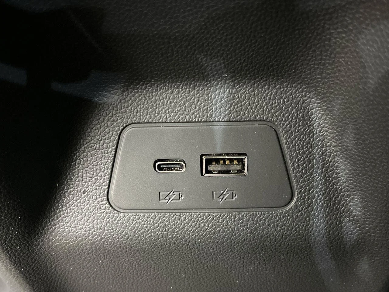 Used 2026 Summit White Buick Sport Touring image 13