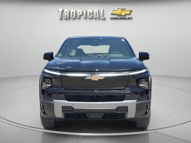 New 2026 Black Chevrolet LT - Extended Range image 8