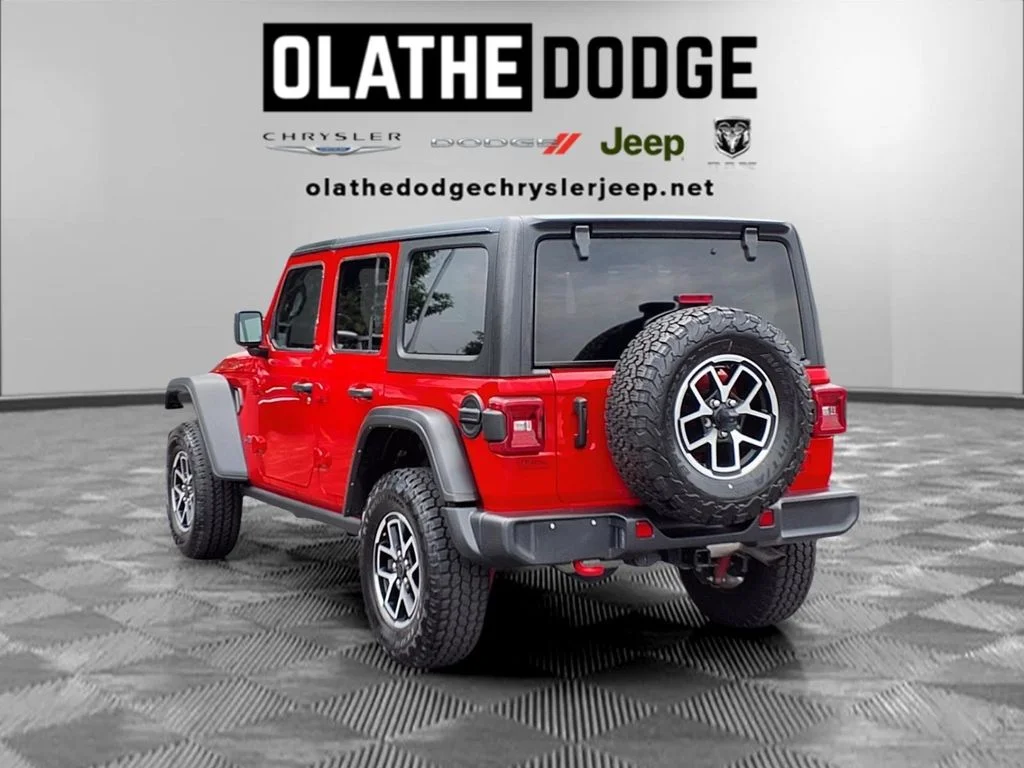 Used 2024 Red Jeep Rubicon image 3