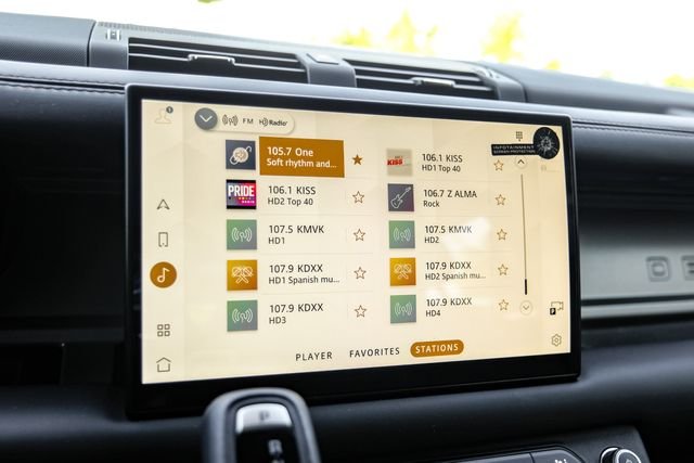 2025 Land Rover Defender V8 - Photo 39