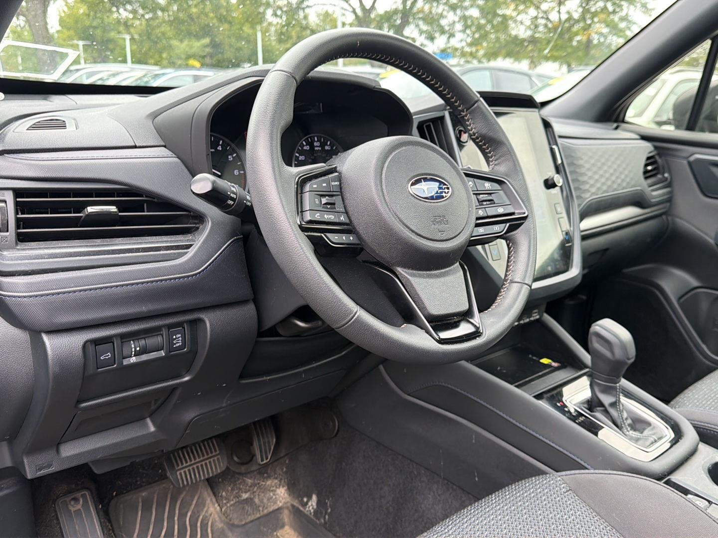 Used 2025 Crystal Black Silica Subaru Premium image 9