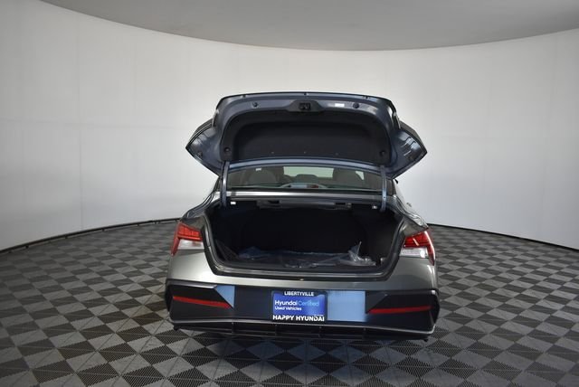2025 Hyundai Elantra SEL - Photo 20