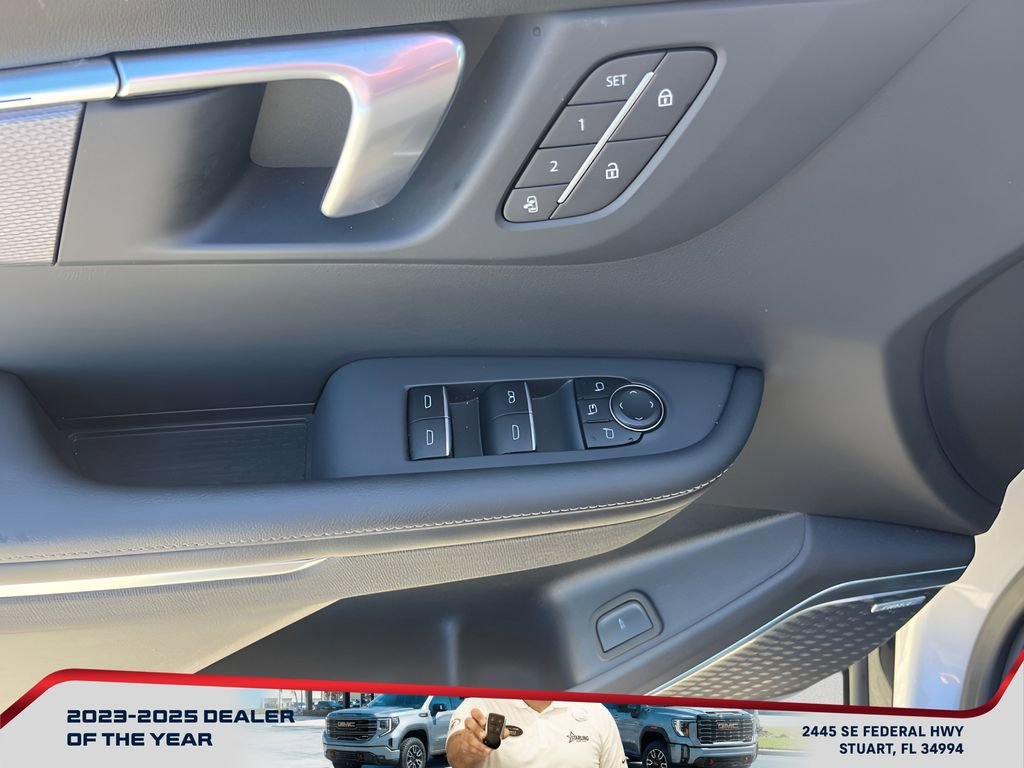 2025 Buick Enclave Sport Touring - Photo 16