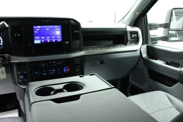 New 2026 Avalanche Ford F-250® XL image 41
