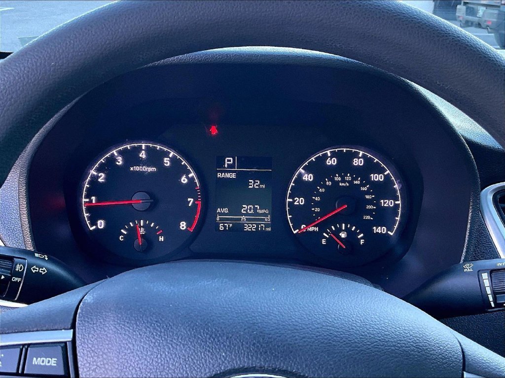 Used 2022 Silver Hyundai SEL image 15