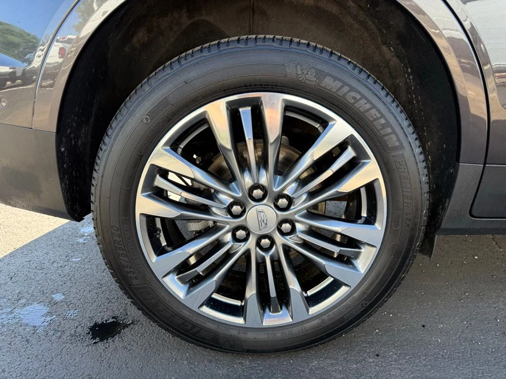 Used 2018 Gray Cadillac Premium Luxury image 41