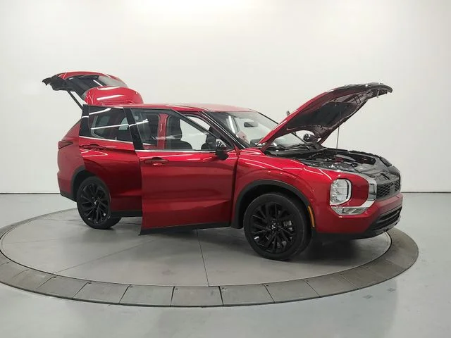 Used 2023  Mitsubishi Ralliart image 10