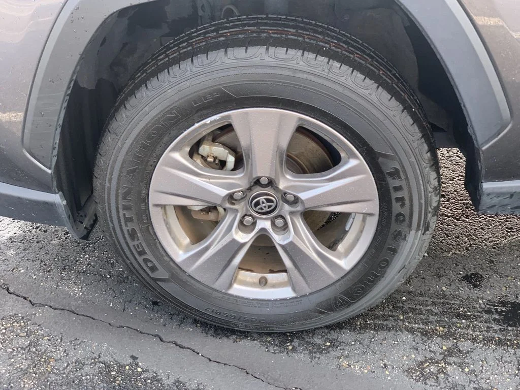 Used 2025 Gray Toyota XLE image 32