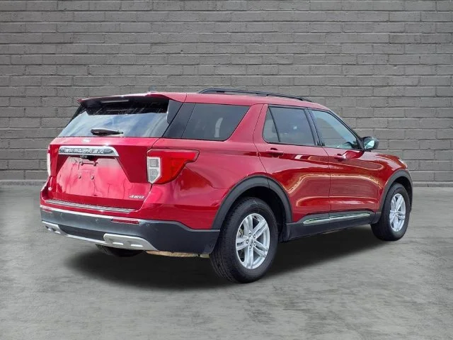 Used 2023  Ford XLT image 7