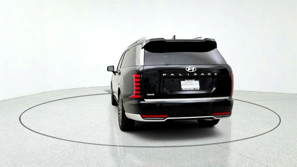 Used 2026 Abyss Black Pearl Hyundai Calligraphy FWD image 6