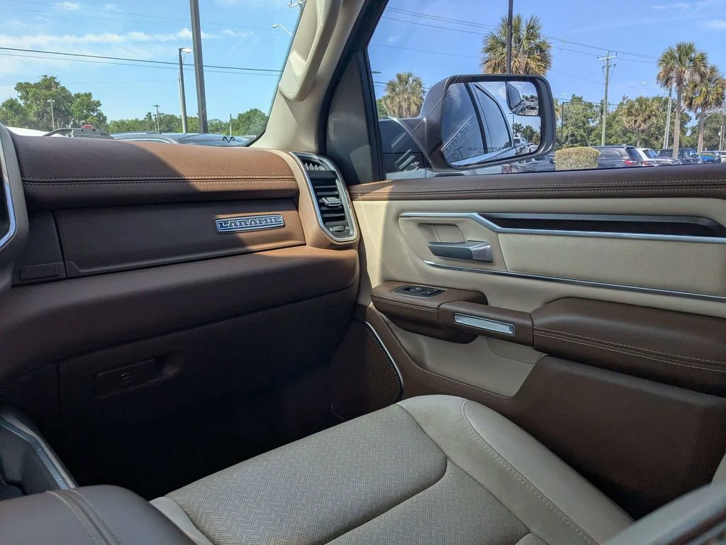 Certified Used 2022 Blue Ram Laramie image 17