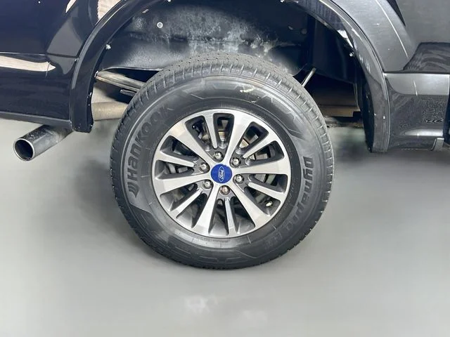 Used 2016 Black Ford Platinum image 35