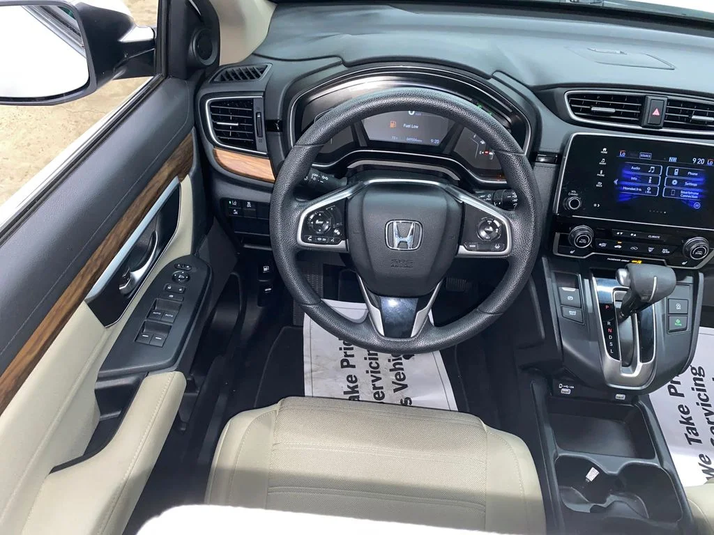 Used 2022 White Honda EX image 25