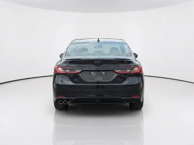 Used 2026  Toyota SE Nightshade image 6