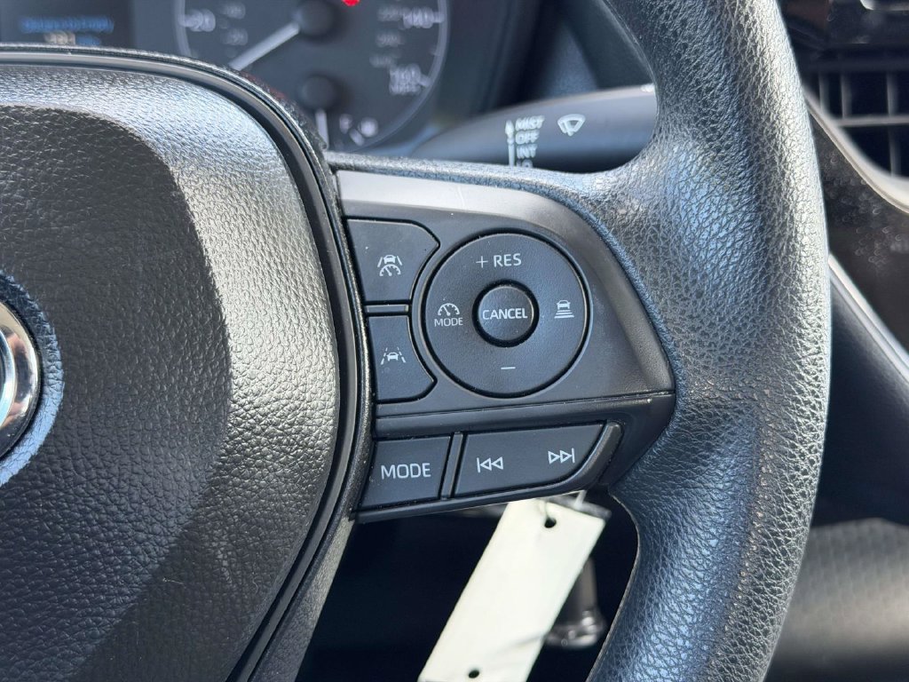 Certified Used 2025 Silver Toyota LE image 10