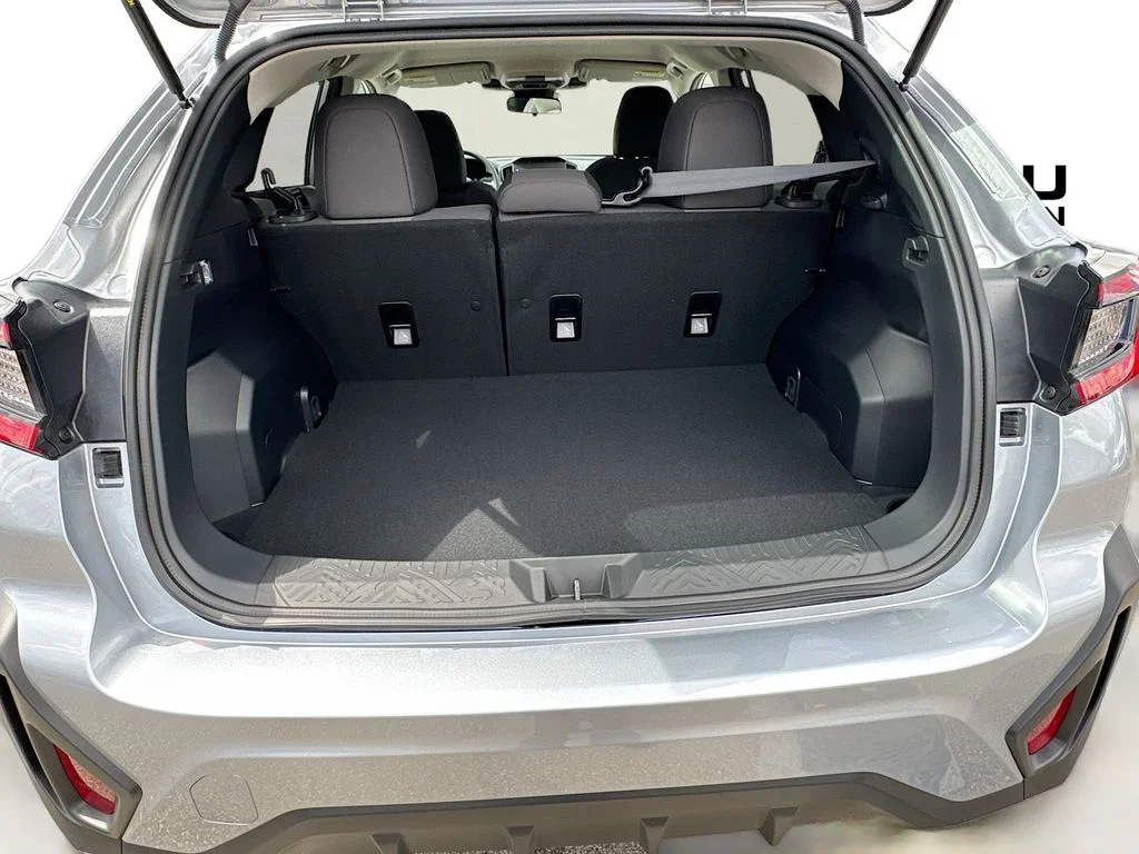 New 2026 ICE SILVER METALLIC Subaru Base image 29