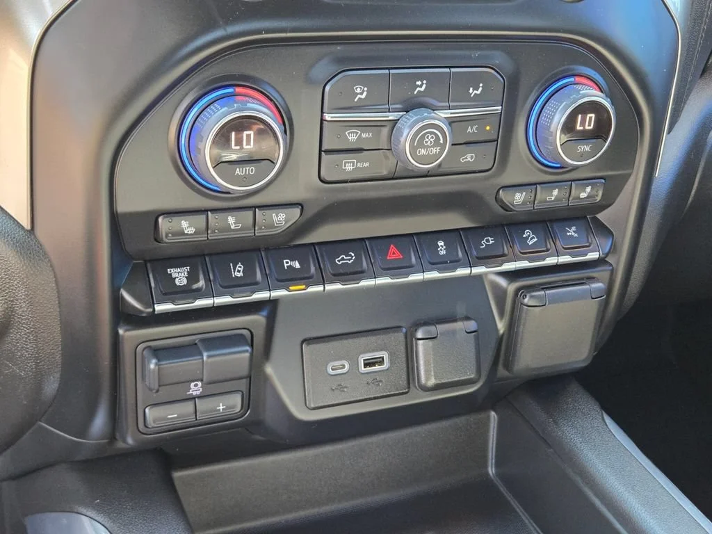 Used 2022 Northsky Blue Metallic Chevrolet LTZ image 21