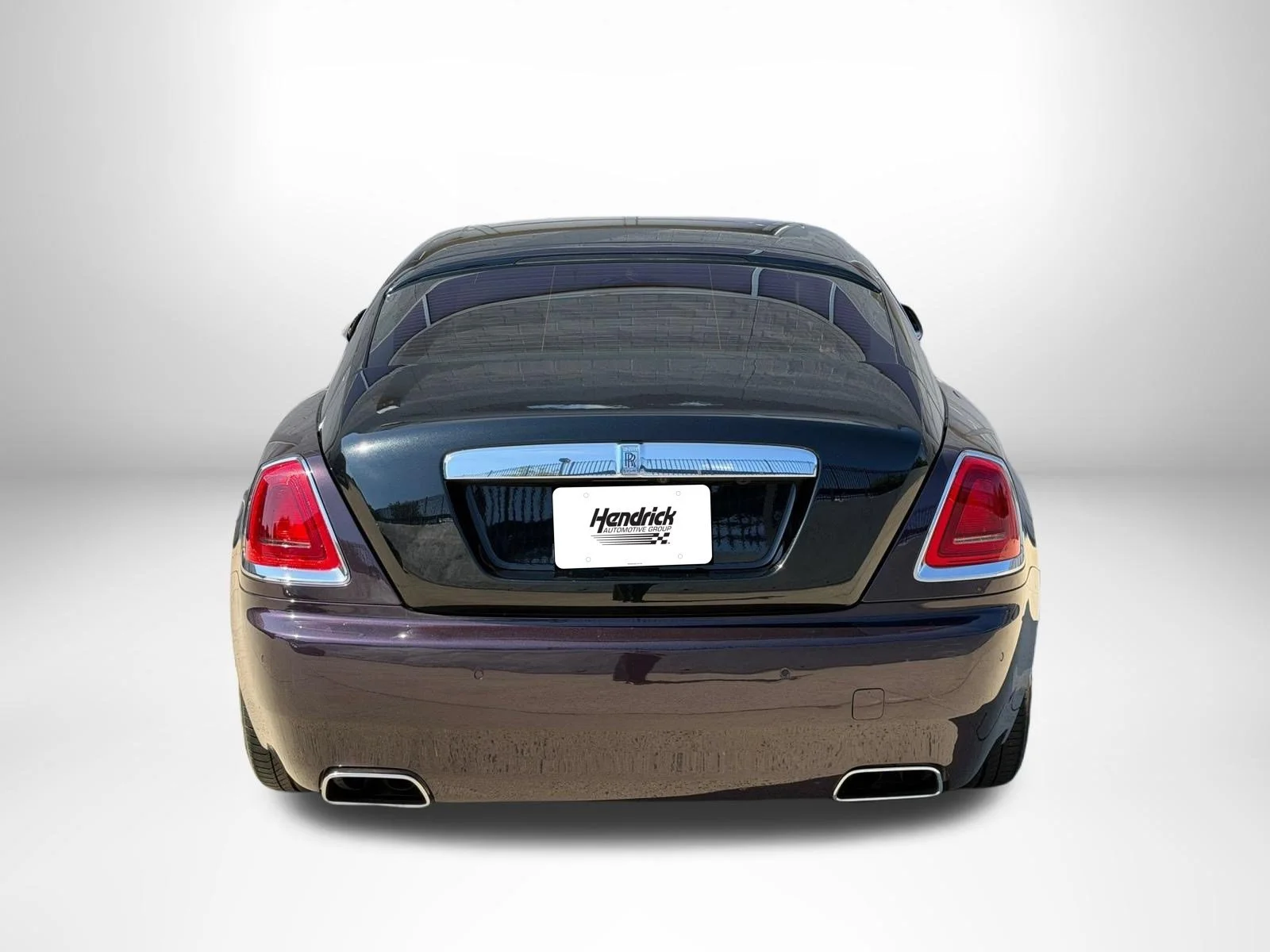Used 2018 Twilight Purple Rolls-Royce  image 4