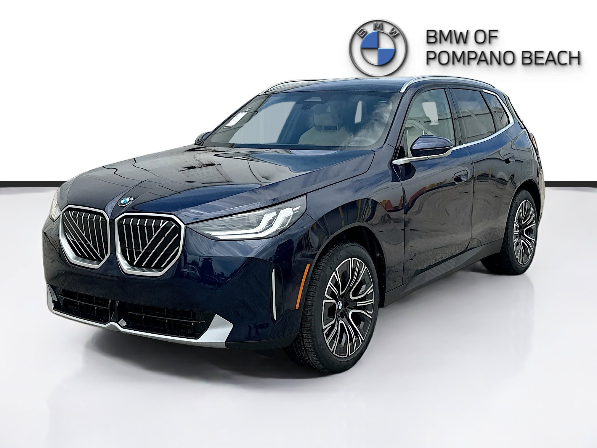 New 2026 Tanzanite Blue II Metallic BMW 30 xDrive image 3