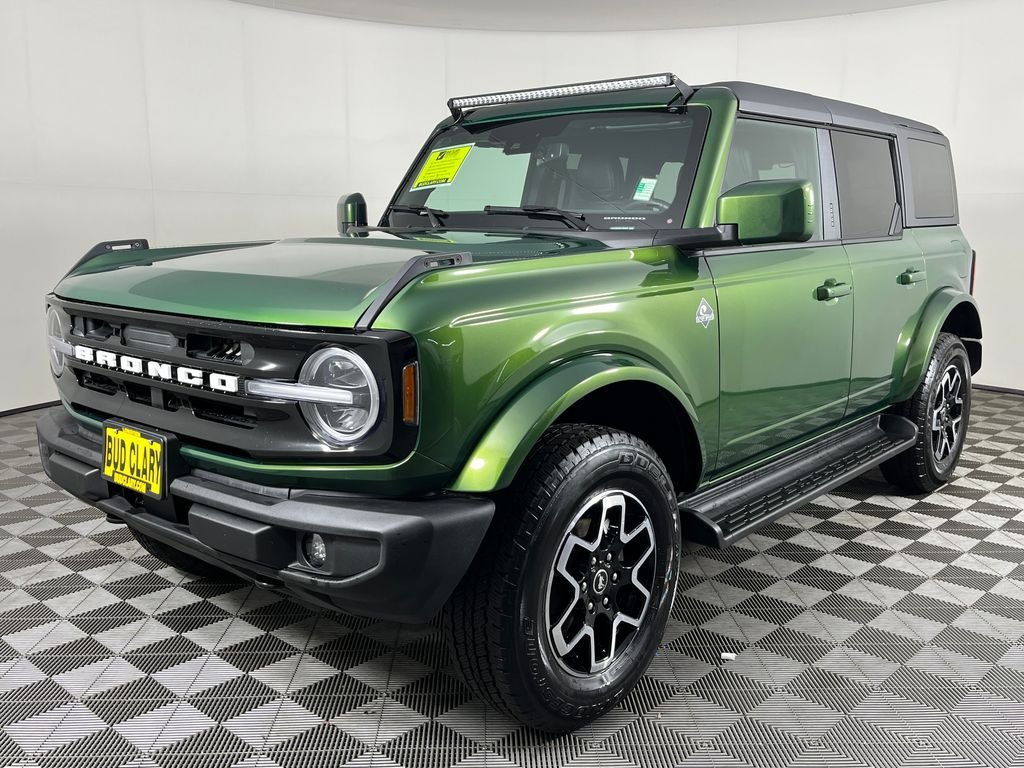 2025 Ford Bronco Outer Banks 4x4's photo