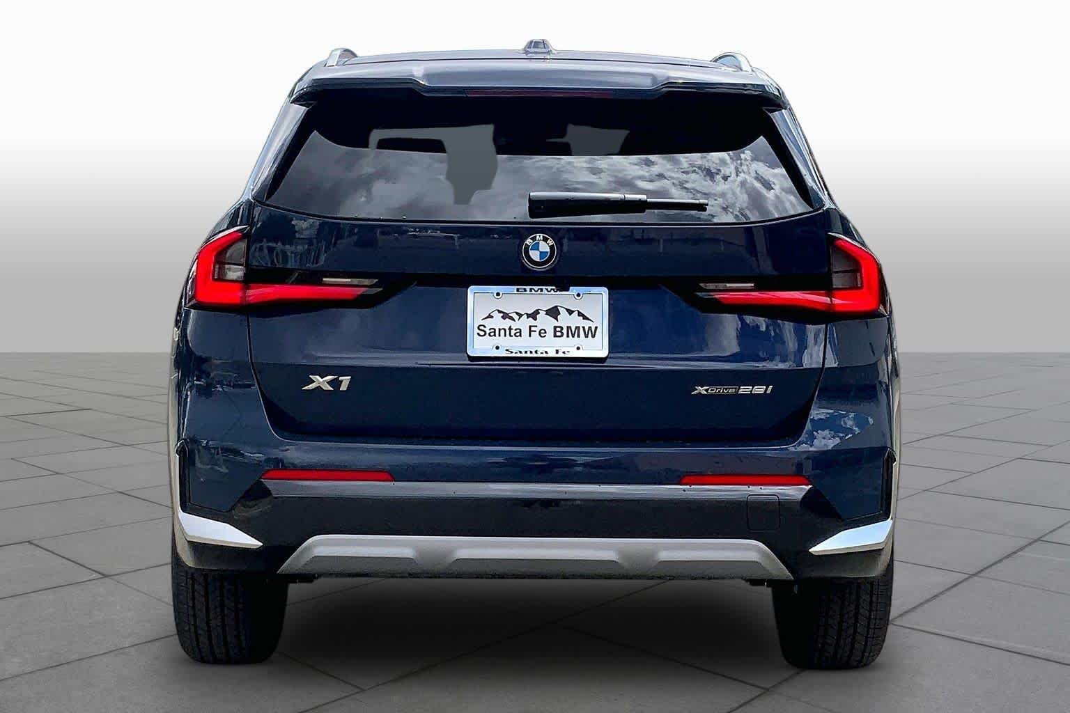 New 2026 Night Dusk Blue Metallic BMW xDrive28i image 4