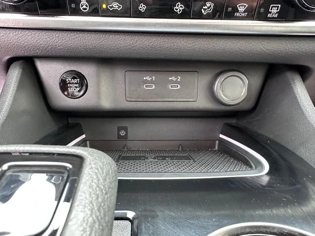 Certified Used 2025 Beige/tan Nissan Rock Creek image 17