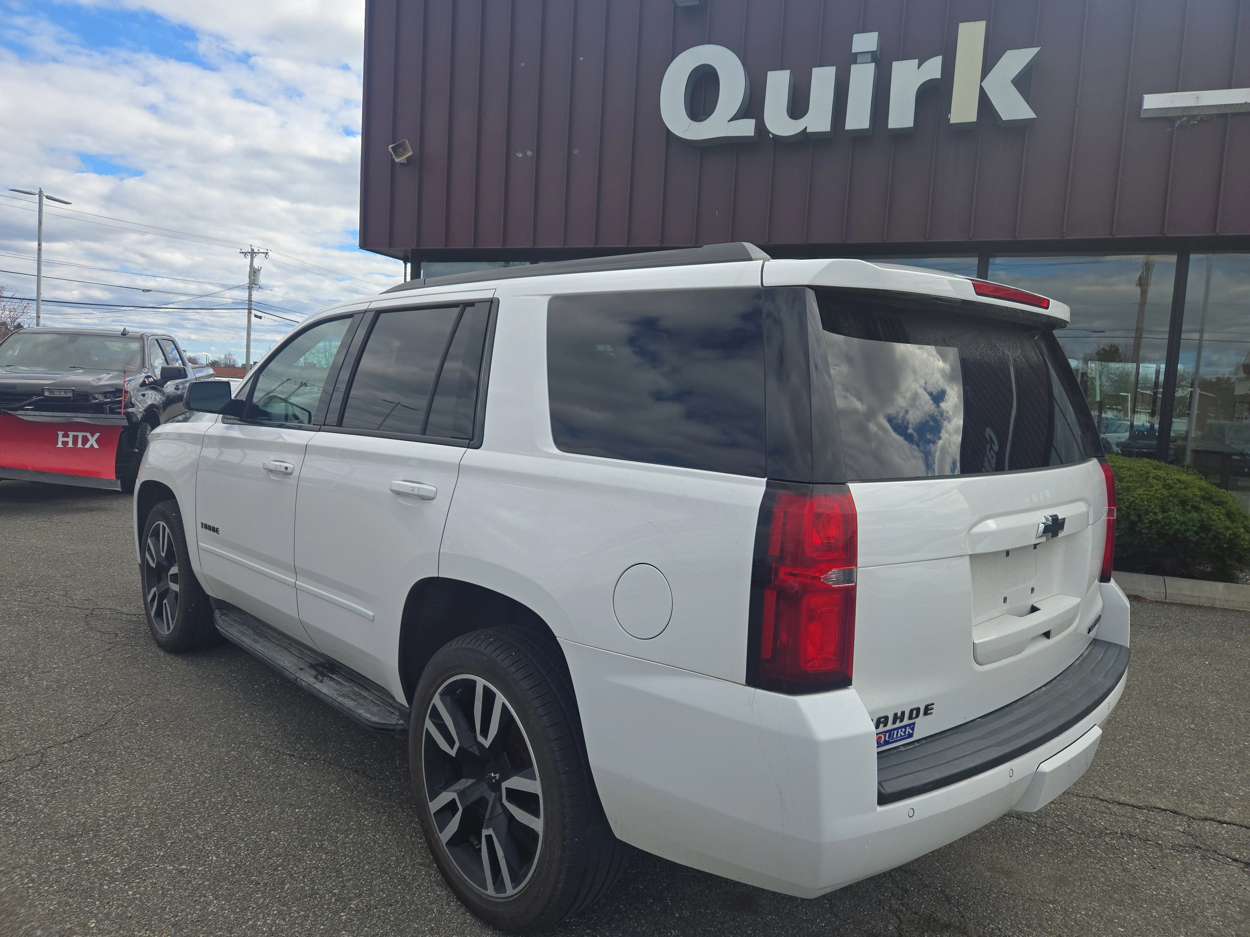 Used 2019 Summit White Chevrolet Premier image 13