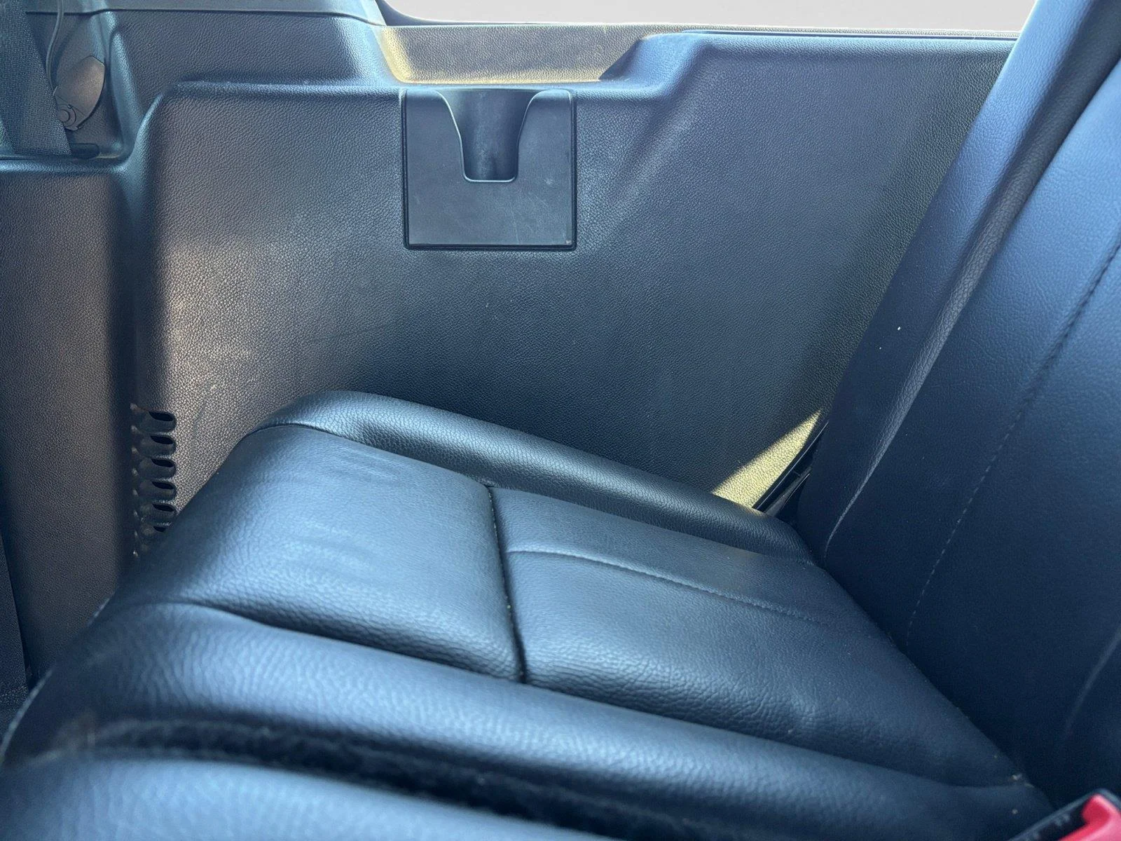 Used 2016 Magnetic Ford Limited image 44