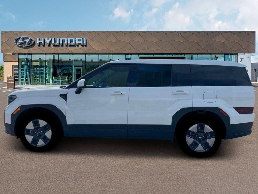 New 2026 White Hyundai SE image 3