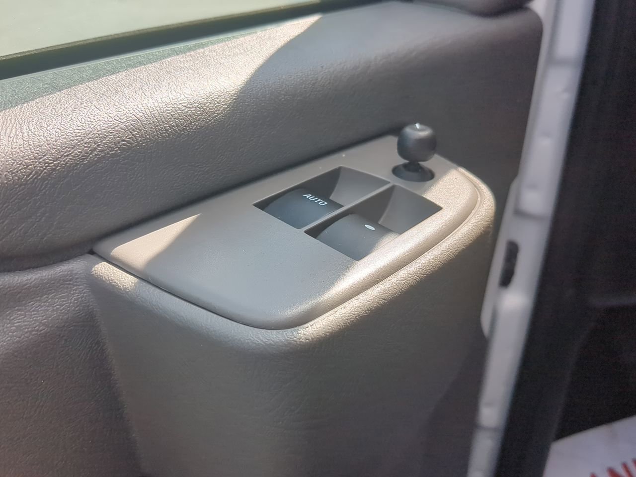 New 2025 Summit White GMC Work Truck image 20