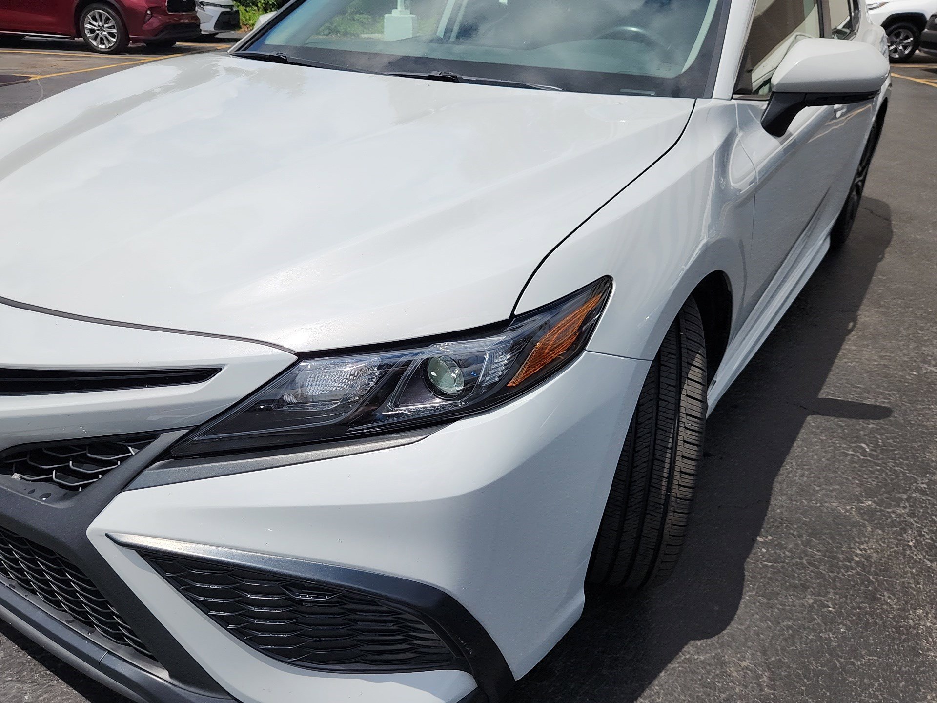 Certified Used 2024 Ice Edge Toyota SE image 9