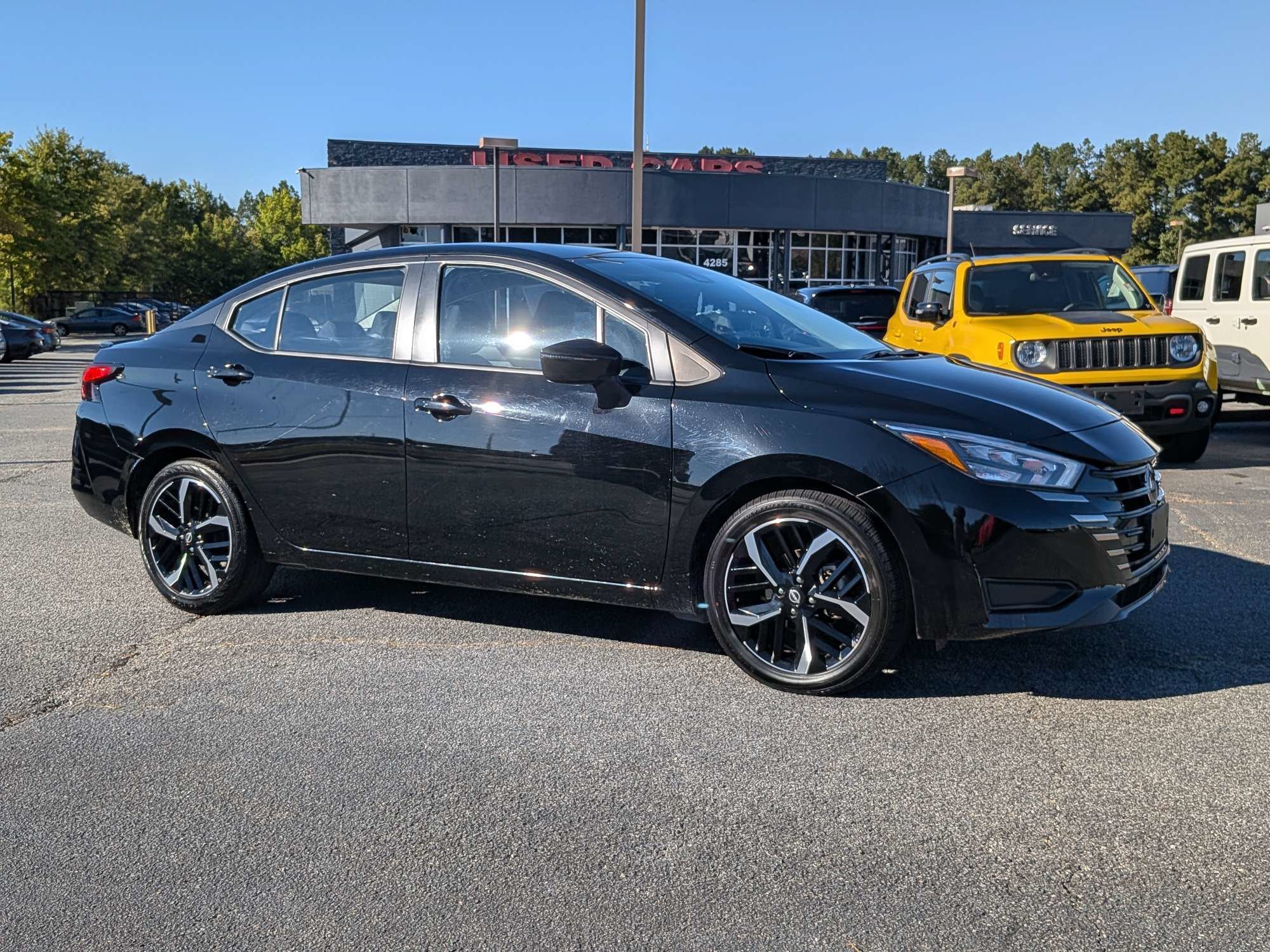 2024 Nissan Versa Sedan SR