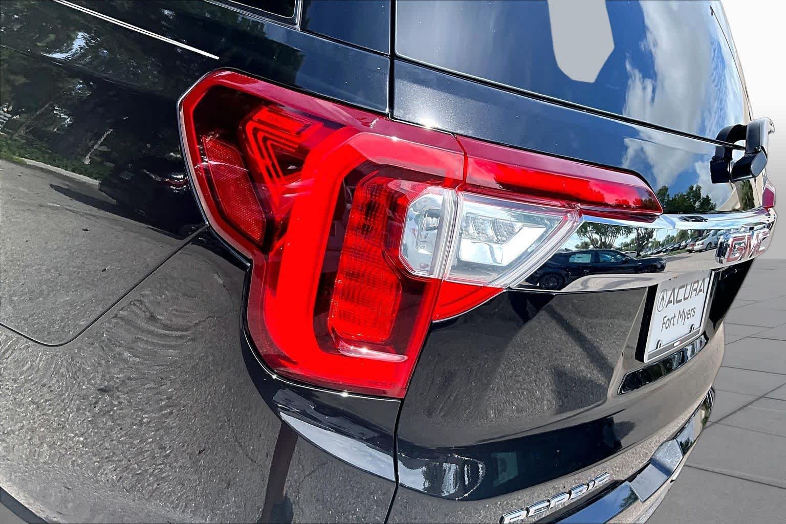Used 2023 Ebony Twilight Metallic GMC Denali image 29