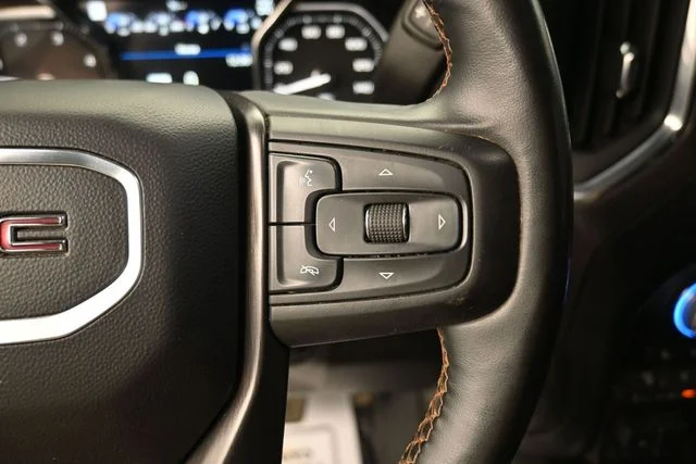Used 2023 Green GMC AT4 image 23