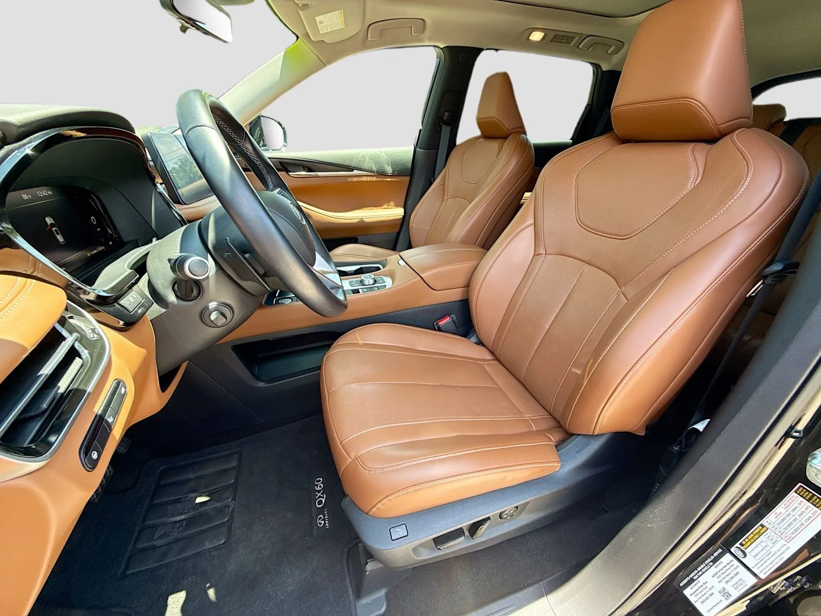 Used 2023 Black INFINITI Sensory image 22