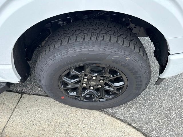 New 2026 Oxford White Ford XLT image 12