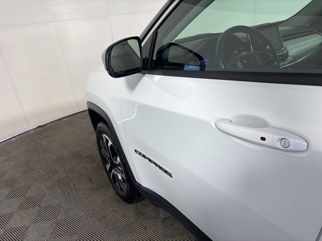 Certified Used 2022 White Jeep Limited image 13