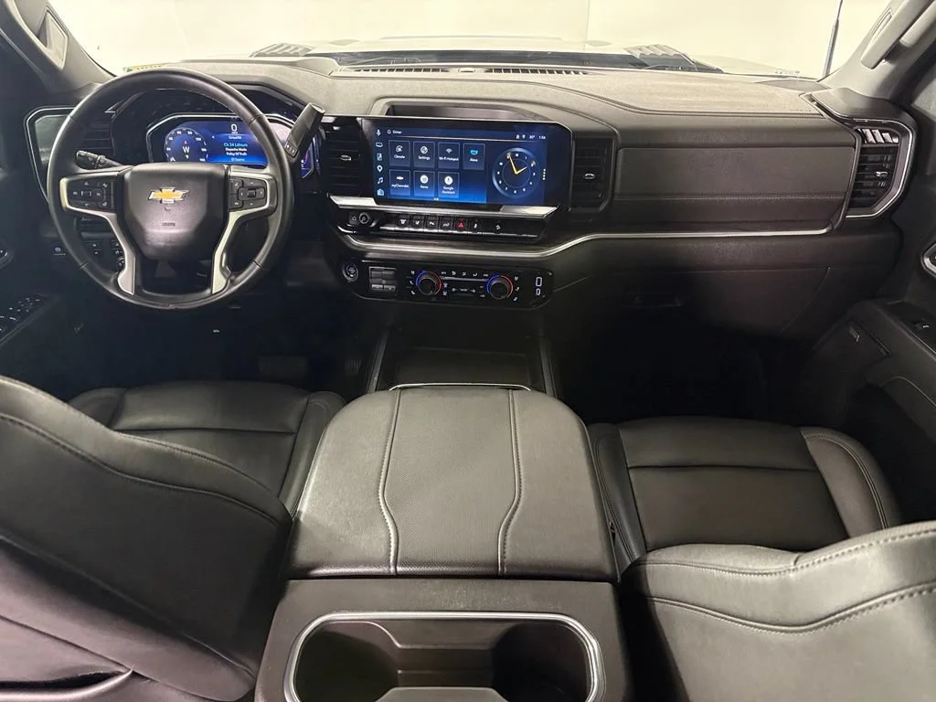 Used 2025 Black Chevrolet LTZ image 38
