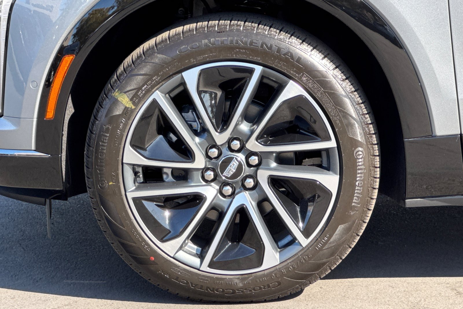 New 2027 Argent Silver Metallic Cadillac Sport image 25