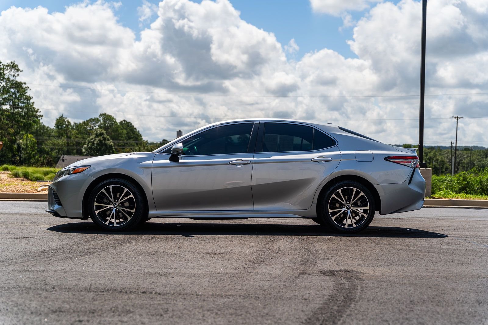 Certified Used 2019 Silver Toyota SE image 4